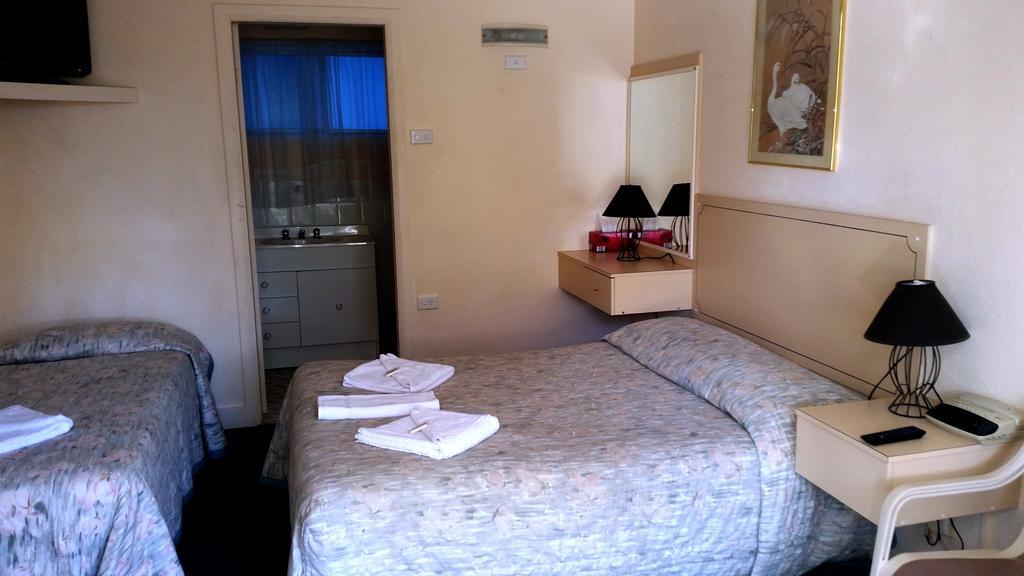 Forster Beach Motel Bagian luar foto